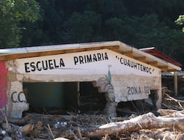 SEPH accede a Tianguistengo; plantel del Cobaeh y telesecundaria destruidos