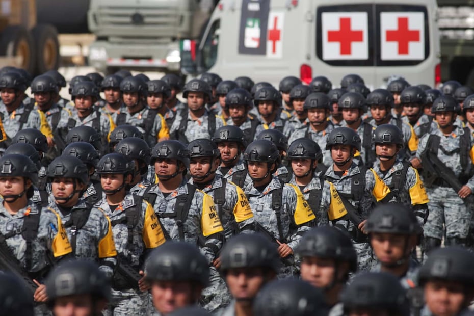 La presidenta Claudia Sheinbaum presidio la Ceremonia de reconocimiento al personal que participó en la aplicación del Plan DN-III-E y Plan Marina, derivado de las lluvias y diversas afectaciones registradas en los estados de Hidalgo, Puebla, Querétaro, SLP y Veracruz, en la Plataforma del Centro Estratégico Militar de Acopio, Base Aérea Militar No. 1. Jueves 27 de noviembre de 2025. Foto: Agencia EL UNIVERSAL/Carlos Mejía/RDB.