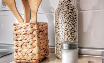 Elimina manchas de los azulejos de tu cocina con 3 ingredientes; descubre el truco viral para lograrlo 