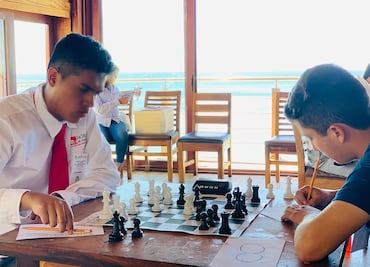¡Triunfo en el tablero! Estudiantes hidalguenses logran segundo lugar en Torneo Nacional de Ajedrez