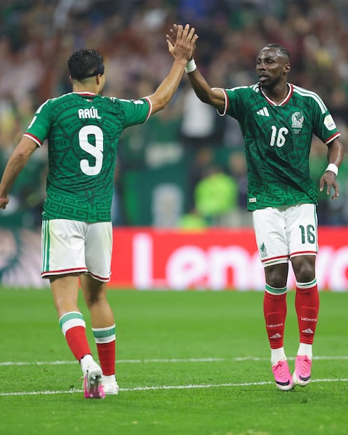 Raúl Jiménez desató la euforia en el Estadio Ciudad de México antes del duelo ante Inglaterra | Facebook: Selección Nacional de México