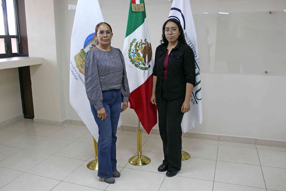 La estudiante de Ingeniería en Administración del Instituto Tecnológico Superior de Huichapan (ITESHU), Virginia Regina Hernández Andrade, presentó el proyecto de educación financiera “Mi Cochinito”