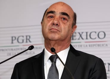 Confirman prisión preventiva para Jesús Murillo Karam por caso Ayotzinapa