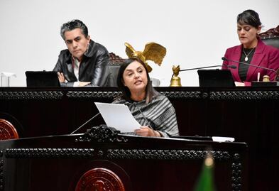 Congreso de Hidalgo propone reforma para frenar doble sueldo de regidores con plaza docente