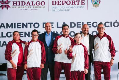 Abanderan a 74 atletas hidalguenses rumbo a los Paranacionales CONADE 2024