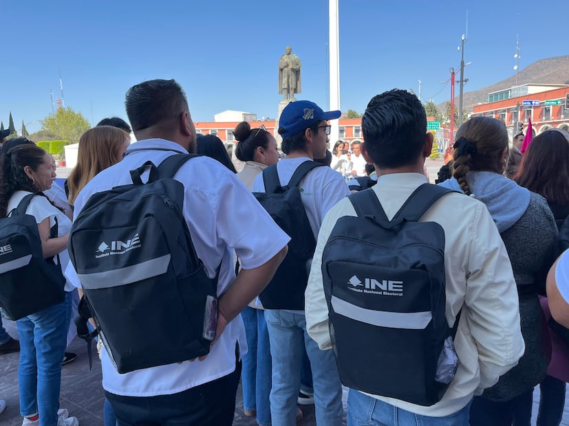 INE inicia notificación a hidalguenses seleccionados como funcionarios de casilla | Foto: Ricardo Calleja