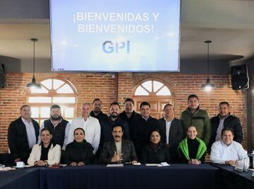 Alcalde de Huazalingo se inscribe por Morena para la diputación local