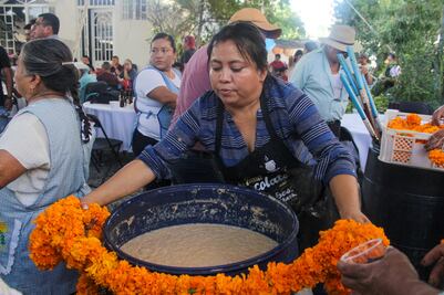 Fiesta de San Nicolás en Ixmiquilpan preserva tradiciones centenarias
