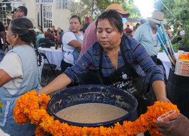 Fiesta de San Nicolás en Ixmiquilpan preserva tradiciones centenarias