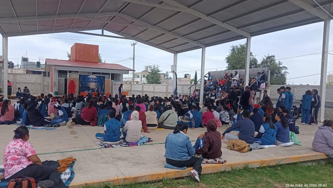 Tulancingo lleva campaña antibullying a escuelas; alertan sobre violencia digital y grooming | Foto: ayuntamiento de Tulancingo