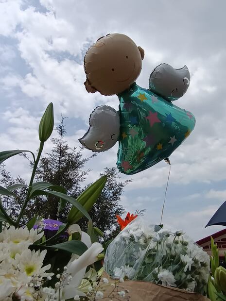 Familiares y amigos dieron el adiós a niña asesinada en Tulancingo | Foto: Grisel Lira