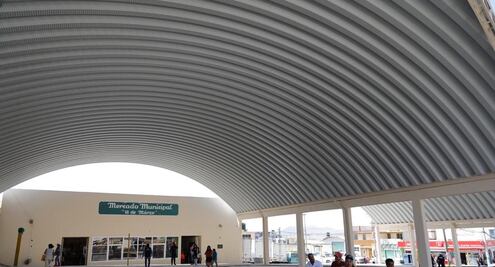 Existe presupuesto para colocar mil techumbres en escuelas de Hidalgo