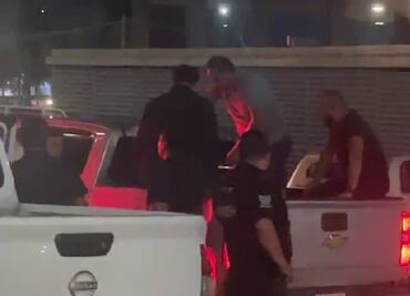 Operativo policial en plaza comercial de Pachuca causa expectación