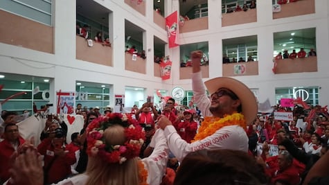 Sin competencia: ratifican a Marco Mendoza y Jenny Méndez en dirigencia del PRI Hidalgo