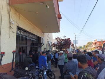 Cierran presidencia de Huautla por falta de atención del alcalde