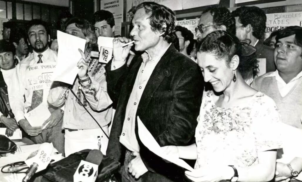 La primera Presidenta de México, a mediados de los años 90, dentro del movimiento Convergencia Universitaria. Foto: Archivo EL UNIVERSAL