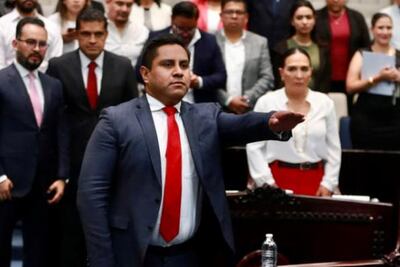 Alberto Jaén León a cargo de Servicios Legislativos del Congreso local